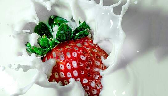 strawberry-1882400_Kai_Vogel_pixabay