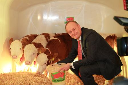 Auftaktfoto_IGW_JR_mit_Kaelbchen__16_.JPG