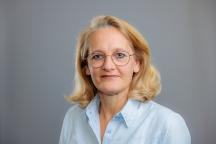 Dr. Anni Neu