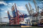 hamburg-3082070_1920_pixabay-liggraphy.jpg