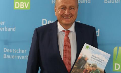 2019-06-26_Wandel_braucht_Verlaesslichkeit_c_DBV.jpg