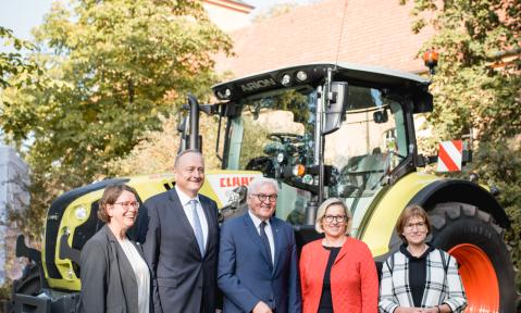 Erntedank_Ribbeck_-_Quelle_Karin_Gemballa__84_.jpg