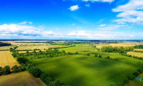 drone-1596333_1280_pixabay_fotolehrling.jpg