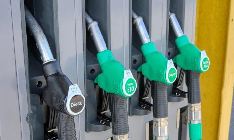 gas-station-4978824_1920_pixabay_planet_fox.jpg