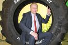 Auftaktfoto_IGW_JR_mit_Reifen_schn__3_.jpg